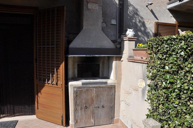 Outside/Exterior